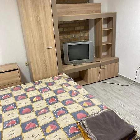Apartment 27 юли